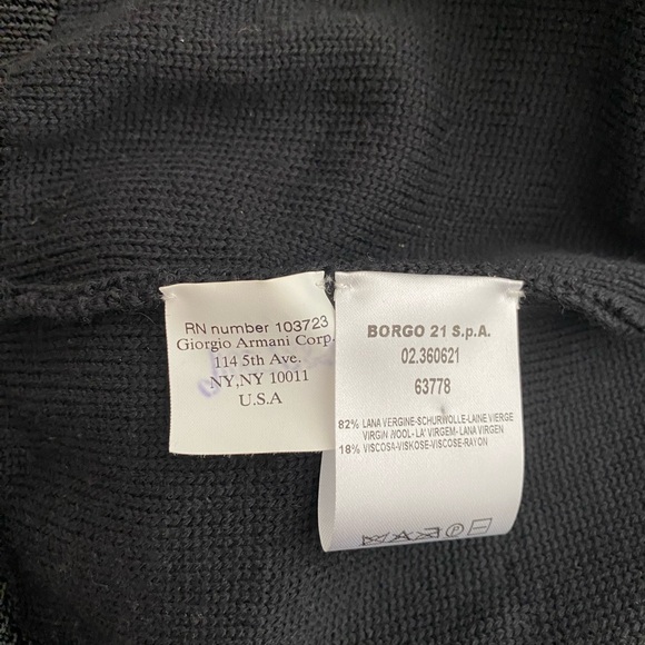 Vintage Giorgio Armani sweater - Picture 9 of 12